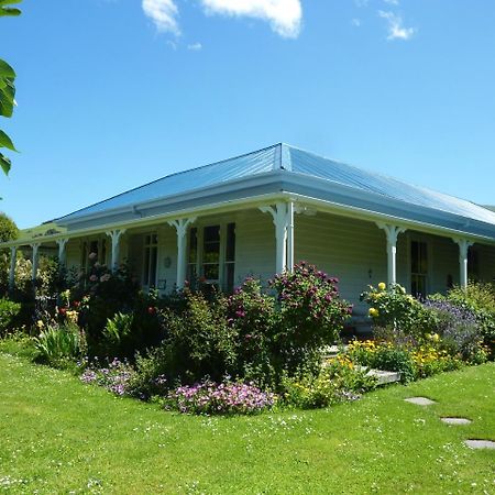 Halfmoon Cottage อาคาโรอา ภายนอก รูปภาพ