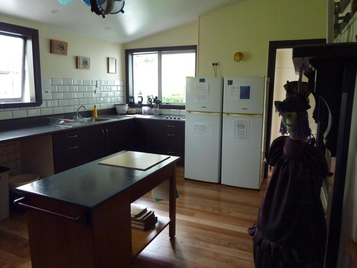 Halfmoon Cottage อาคาโรอา ภายนอก รูปภาพ