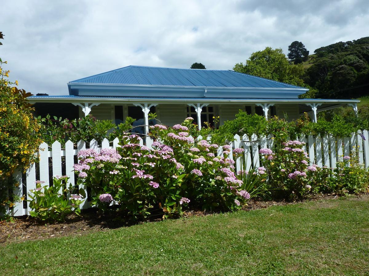Halfmoon Cottage อาคาโรอา ภายนอก รูปภาพ