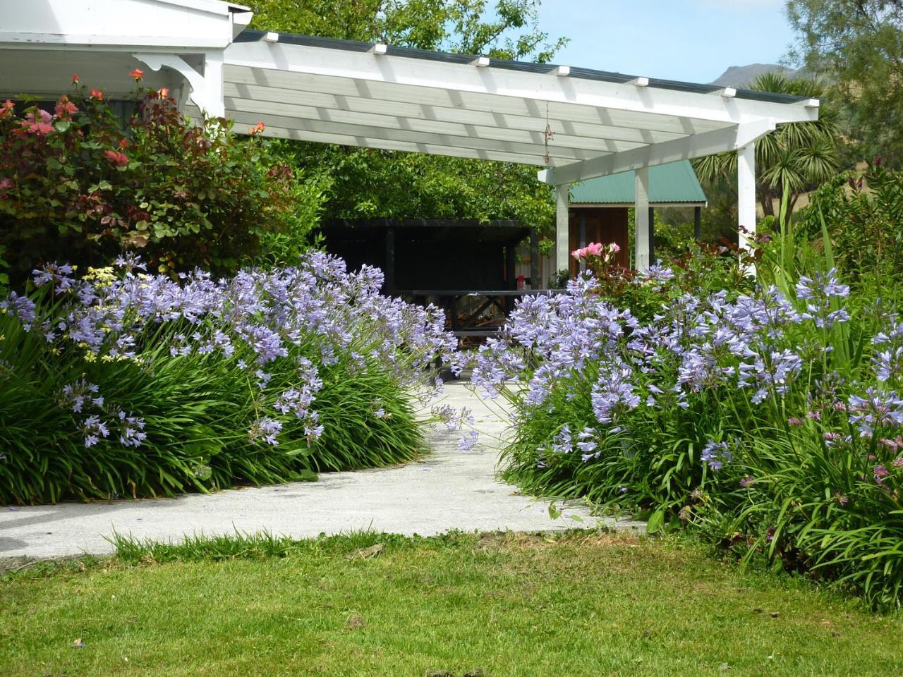 Halfmoon Cottage อาคาโรอา ภายนอก รูปภาพ