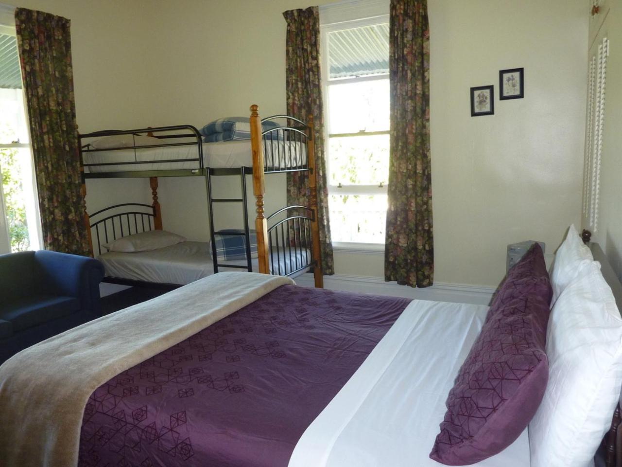 Halfmoon Cottage อาคาโรอา ภายนอก รูปภาพ